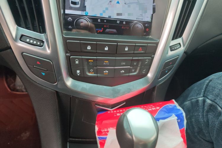 Used Cadillac SRX 2012 3.0L Comfort Model
