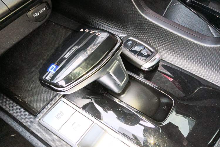 Used Hyundai Elantra 2023 1.5L CVT GLX Elite Edition
