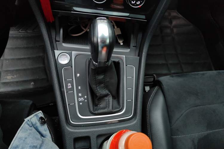 Used Volkswagen Golf 2020 Zhiai Edition 280TSI DSG Luxury Model