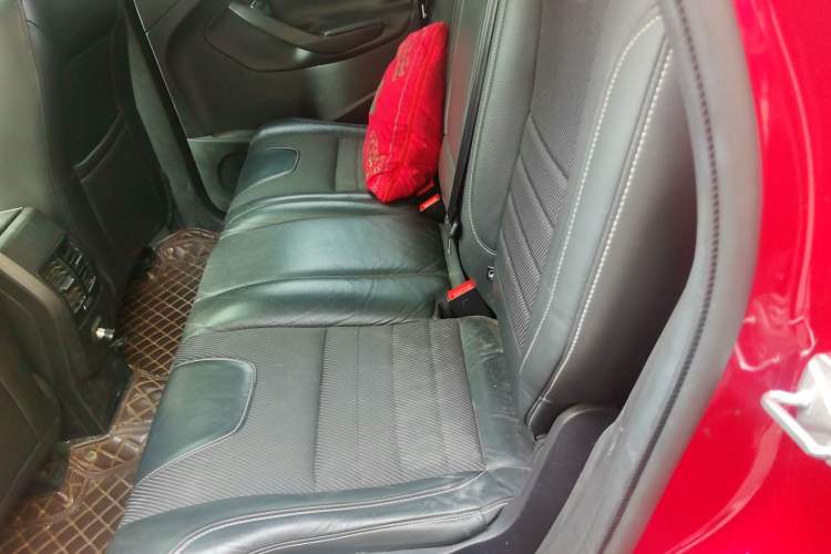 Used Ford Kuga 2013 1.6L GTDi Two-Wheel-Drive Trend Model