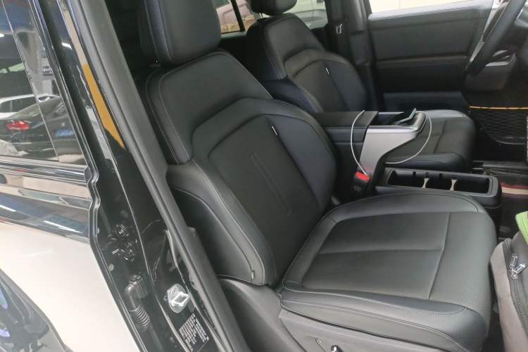 Used iCAR V23 2025 401 Two-Wheel Drive Advanced Edition Right Front Seat