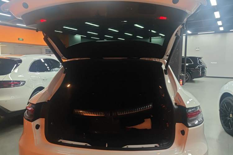 Used Porsche Macan 2018 Macan 2.0T
