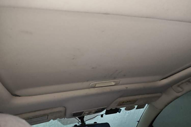 Used Haval H1 2016 Revised Version Blue Badge 1.5L AMT Luxury Edition Headliner