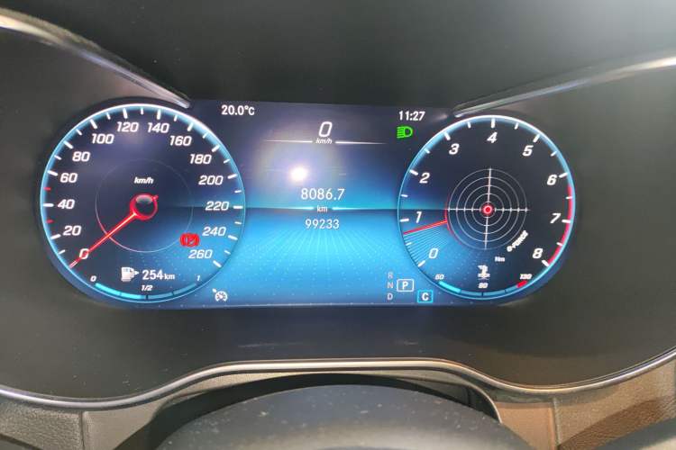 Used Mercedes-Benz GLC 2020 GLC 260 L 4MATIC Luxury Model Instrument Cluster