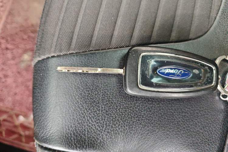 Used Ford Focus 2015 Hatchback 1.6L Automatic Fashion Edition