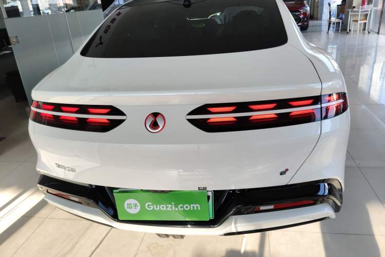 Used Denza Z9 2024 630 km All-Wheel Drive Max Version