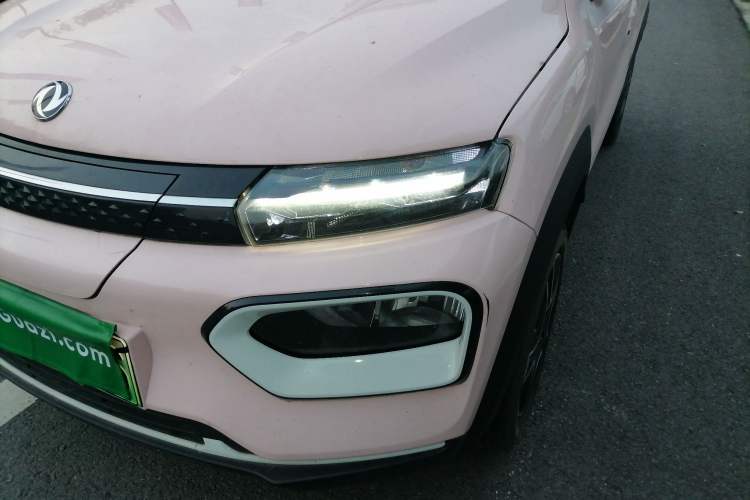 Used Dongfeng NAMMI BOX 2022 Revised Light Wind Edition 201 km Standard Version
