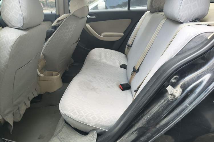 Used Volkswagen Lavida 2011 1.6L Manual Joy Version Left Rear Seat