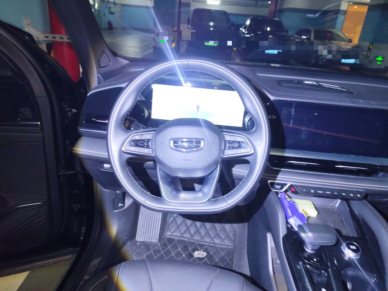 Geely Auto Monjaro L 2024 2.0TD DCT EVO Two-Wheel Drive Long-Range Version — снимка 10