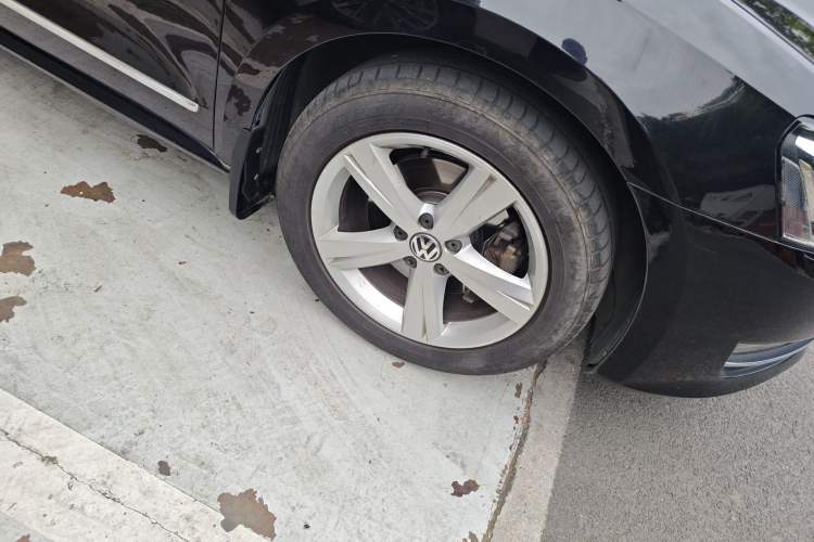 Used Volkswagen Passat 2014 1.8TSI DSG Prestige Edition