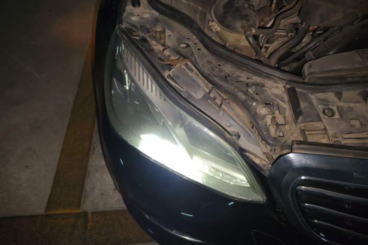 Used Mercedes-Benz E-Class 2015 E 200 L
