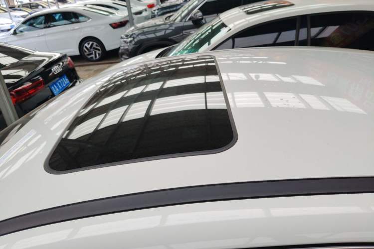 Used GAC Trumpchi EMPOW 2023 Shadow Leopard H High-Energy Hybrid Edition Roof