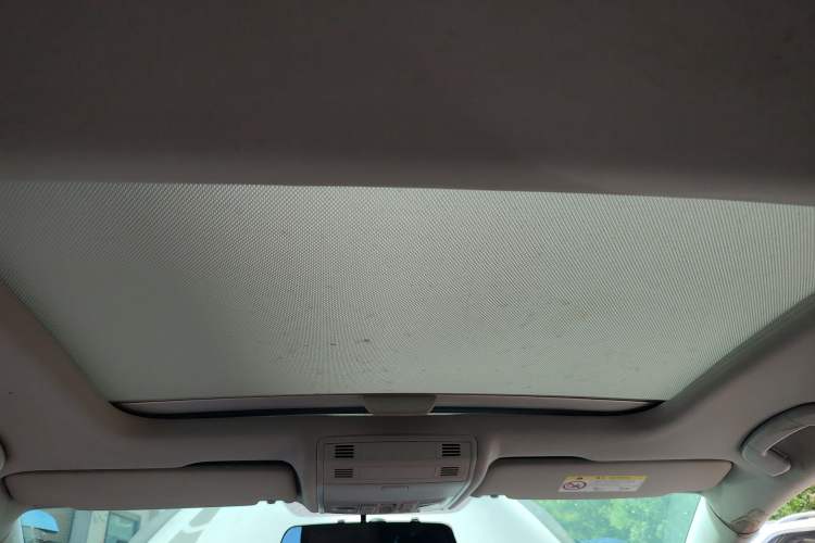 Used Volkswagen Golf 2016 230TSI Automatic Comfort Version
