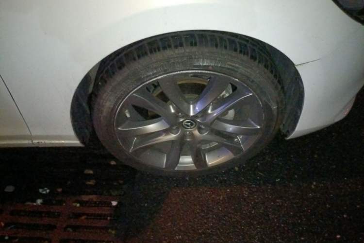 Used Mazda Atenza 2015 2.5L Blue Sky Sport Edition
