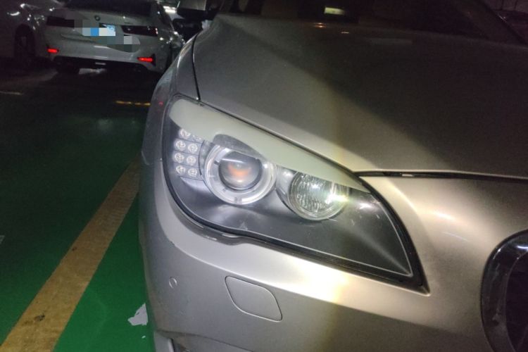 Used BMW 7 Series 2009 740Li Luxury Model Right Front Headlight