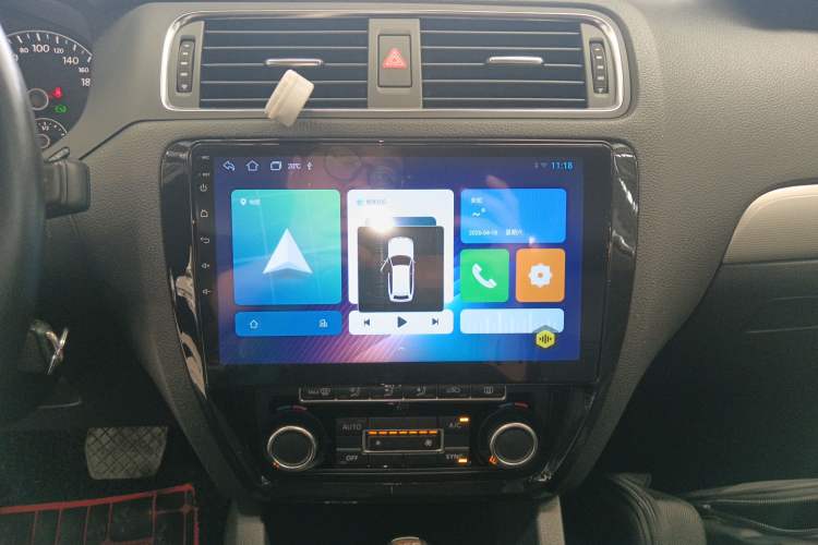 Used Volkswagen Sagitar 2014 Revised Version 1.4TSI Automatic Luxury Edition