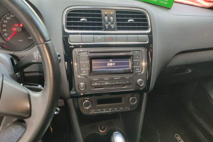 Used Volkswagen Polo 2013 1.6L Automatic Luxury Edition
