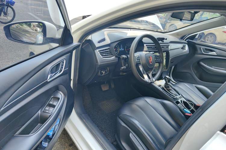 Used Roewe i5 2019 1.5L Automatic 4G Connected Langhao Edition