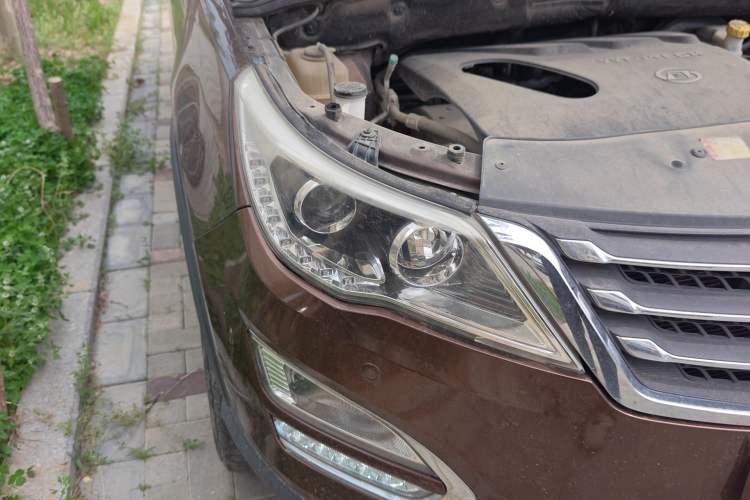 Used Baojun 560 2016 1.8L Manual Luxury Edition