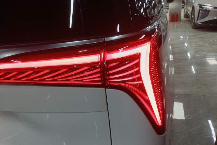 Used Buick Century 2023 2.0T Six-Seater Yinshi Edition