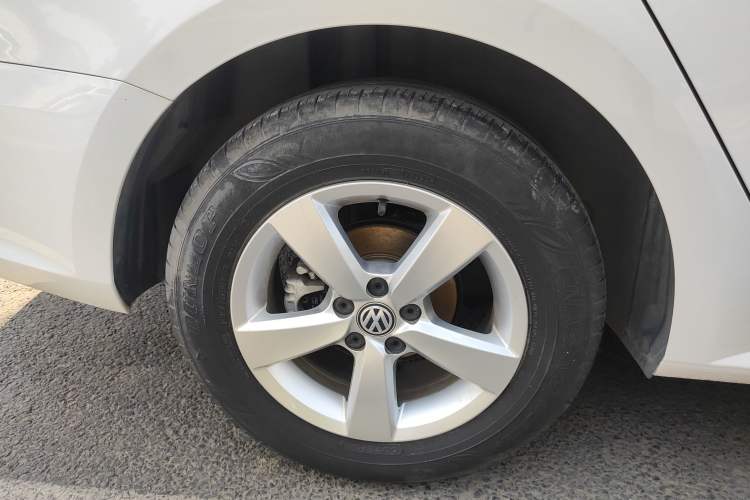 Used Volkswagen Lavida 2019 Lavida Start 1.5L Automatic Trendy Version China VI Standard
