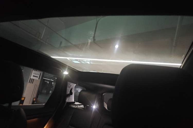 Used Land Rover Discovery Sport 2022 Revised Version 249 PS R-Dynamic S Performance Edition 5 Seats