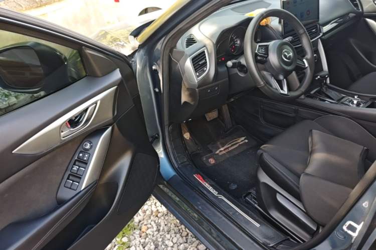 Used Mazda CX-4 2018 2.0L Automatic Two-Wheel Drive Blue Sky Exploration Version China V Standard