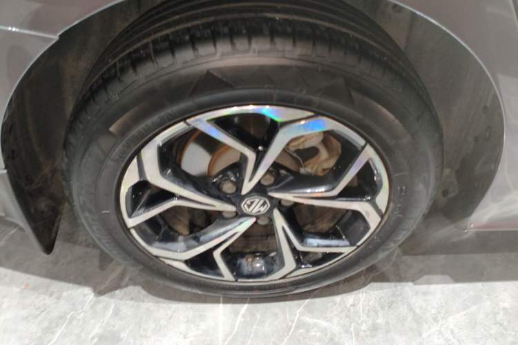 Used MG 5 2021 Revised Version 180 DVVT CVT Youth Luxury Edition Right Rear Wheel Hub