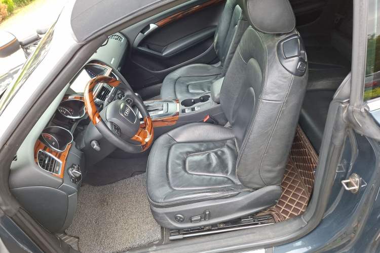 Used Audi A5 2010 2.0TFSI Cabriolet Left Front Seat