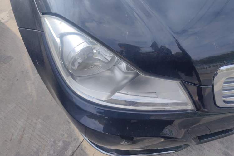 Used Mercedes-Benz C-Class 2013 C 260 CGI Elegant Model Right Front Headlight