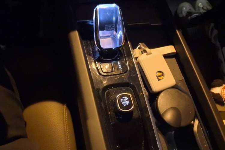 Used Volvo XC60 2024 B5 4x4 Smart Luxury Edition
