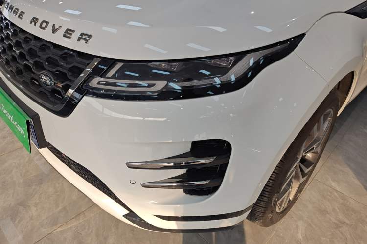 Used Land Rover Range Rover Evoque 2022 Aurora L 249 PS R-Dynamic Luxury Edition