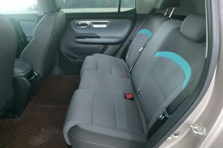 Used AION Y 2025 Plus 510 Enjoy Edition Left Rear Seat