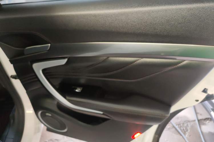 Used Wey VV7 2017 2.0T Flagship Model