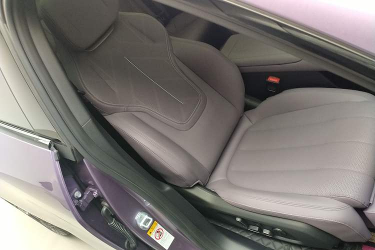 Used Deepal L06 2026 Model 560Ultra Laser Edition
