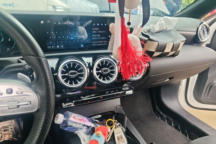 Used Mercedes-Benz A-Class 2022 Second Facelift A 200 L Sport Sedan Fashion Version
