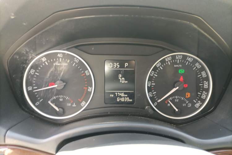 Used Skoda Octavia 2014 1.6L Automatic Yijun Edition Instrument Cluster