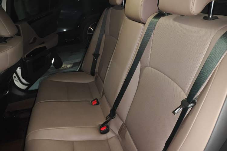 Used Lexus ES 2022 200 Excellence Edition Left Rear Seat