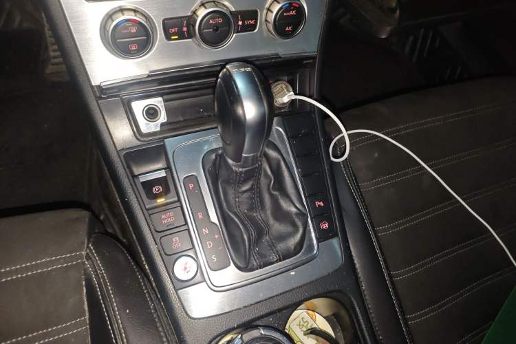 Used Volkswagen FAW-Volkswagen CC 2015 1.8TSI Luxury Model