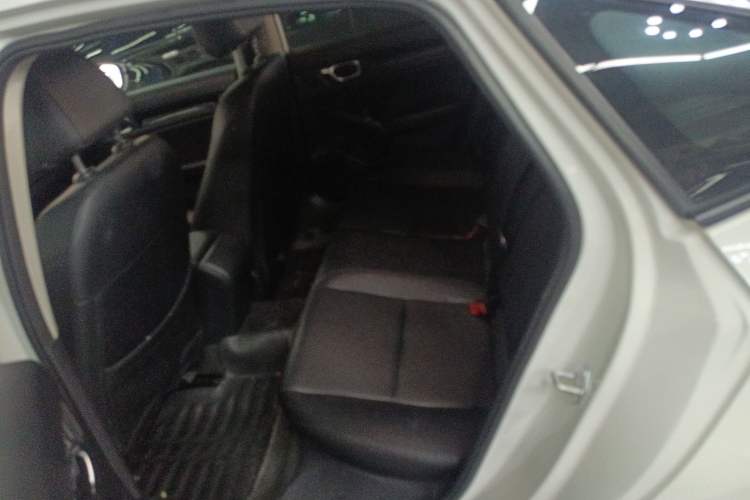 Used Honda Civic 2023 240TURBO CVT Dynamic · Center Stage Special Edition Left Rear Seat