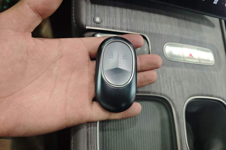 Used Nio ES7 2022 75 kWh Vehicle Key