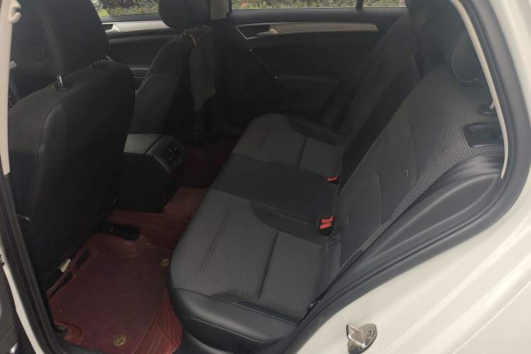 Used Volkswagen Golf 2018 1.6L Automatic Comfort Model