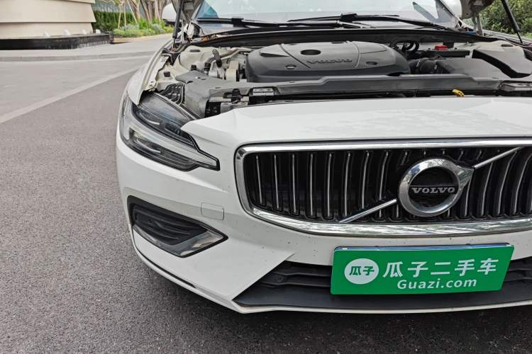 Used Volvo S60 2020 T4 Zhiyi Luxury Edition Right Front Headlight