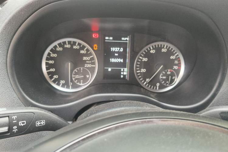 Used Mercedes-Benz Vito 2016 2.0T Business Edition Instrument Cluster