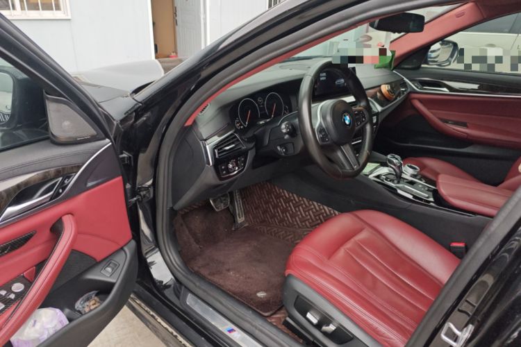 Used BMW 5 Series 2019 530Li Leading Model M Sport Package
