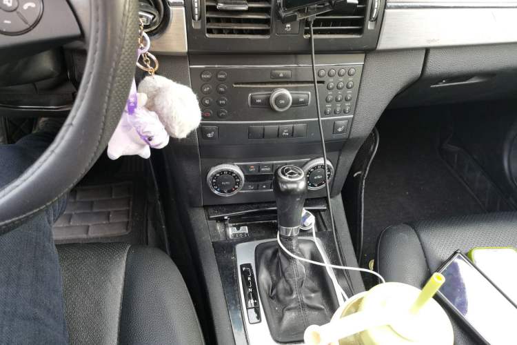 Used Mercedes-Benz GLK-Class 2011 GLK 300 4MATIC Fashion Model