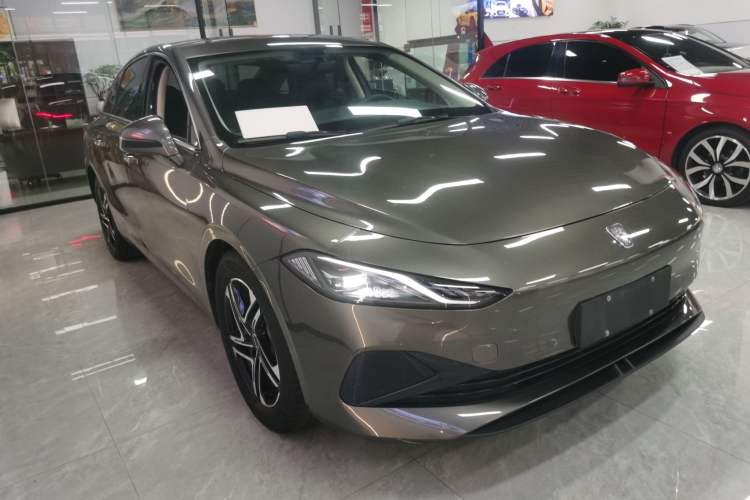 Used Roewe D7 2023 DMH 125km Superior Edition