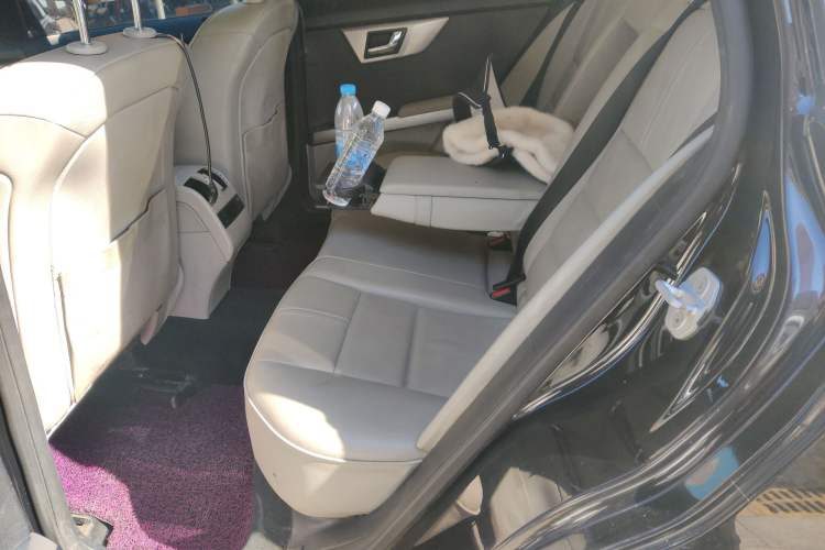 Used Mercedes-Benz GLK-Class 2011 GLK 350 4MATIC Left Rear Seat