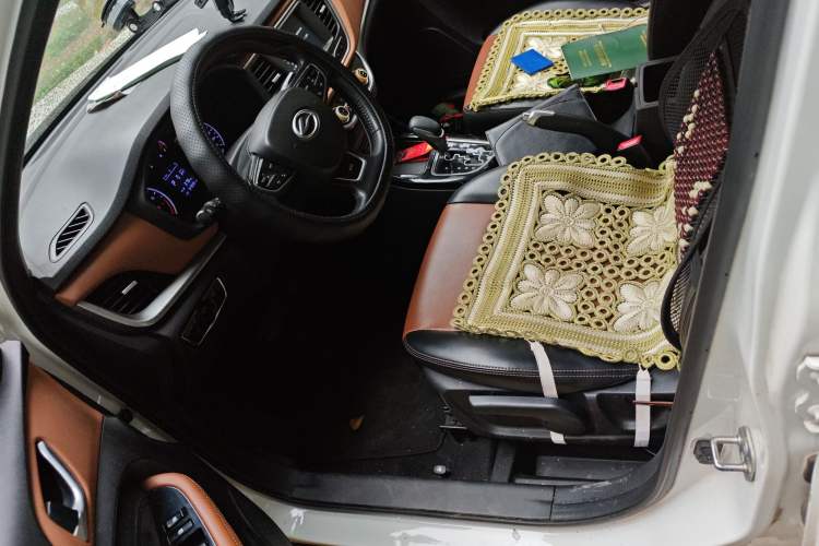 Used Land X2 2017 1.6L Automatic Sharp Edition
