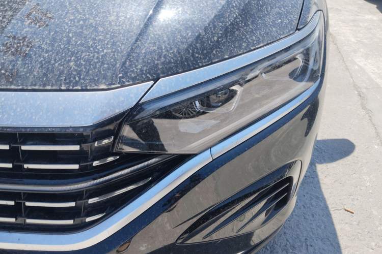 Used Volkswagen Passat 2024 380TSI Dragon Glory Edition
